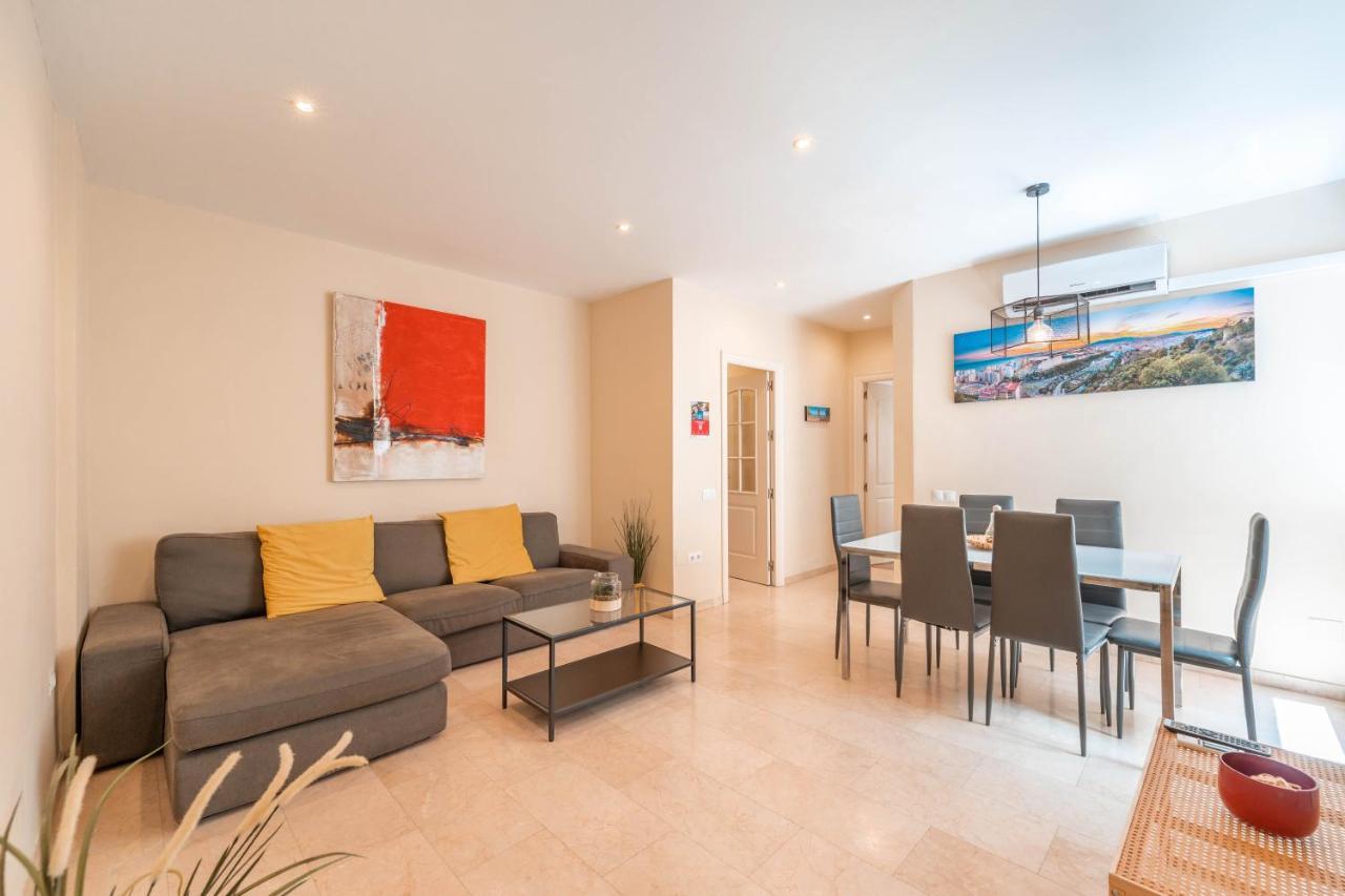 Gran Apartamento De 3 Habitaciones Junto A La Catedral Malaga Ngoại thất bức ảnh