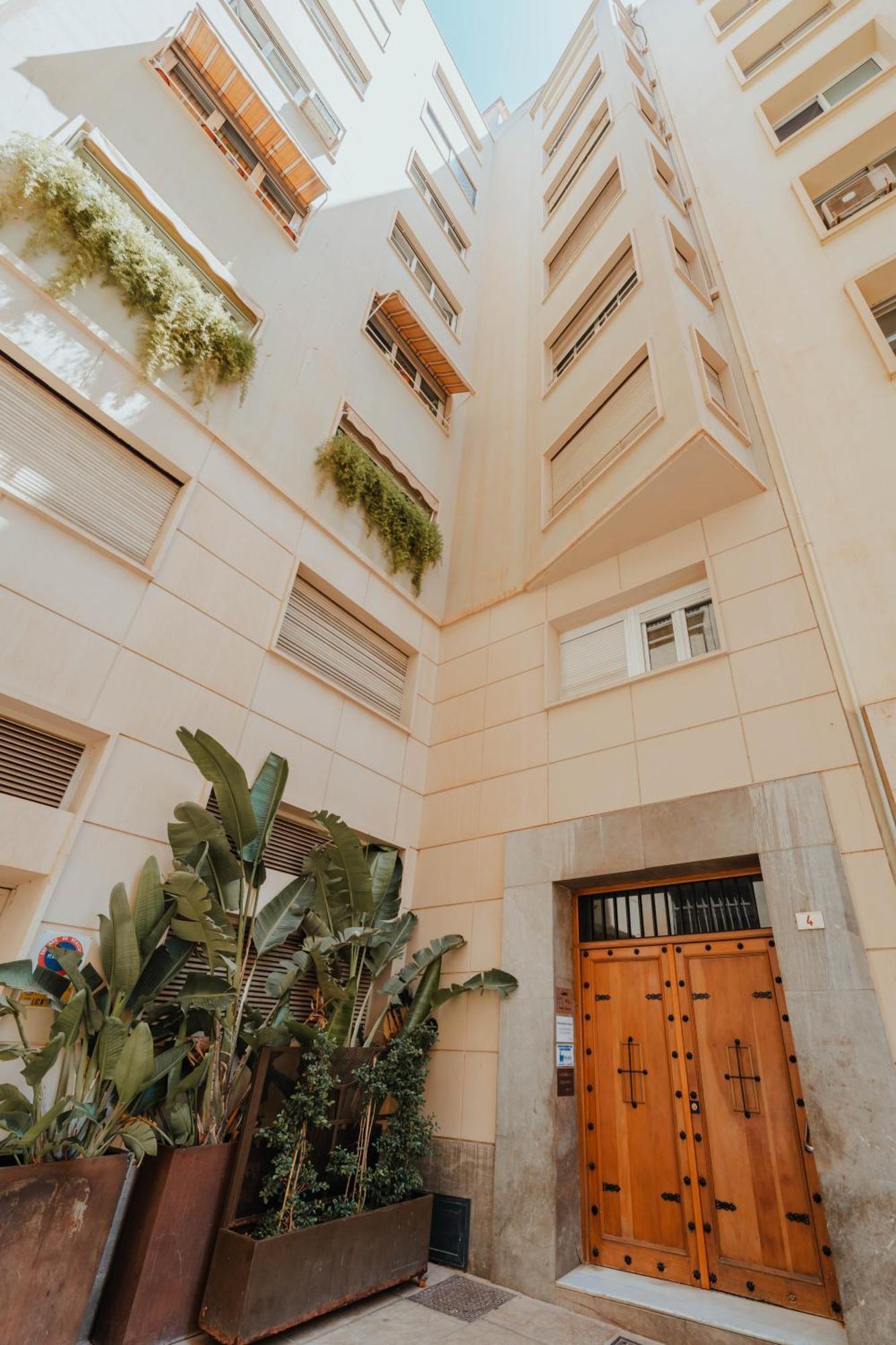 Gran Apartamento De 3 Habitaciones Junto A La Catedral Malaga Ngoại thất bức ảnh
